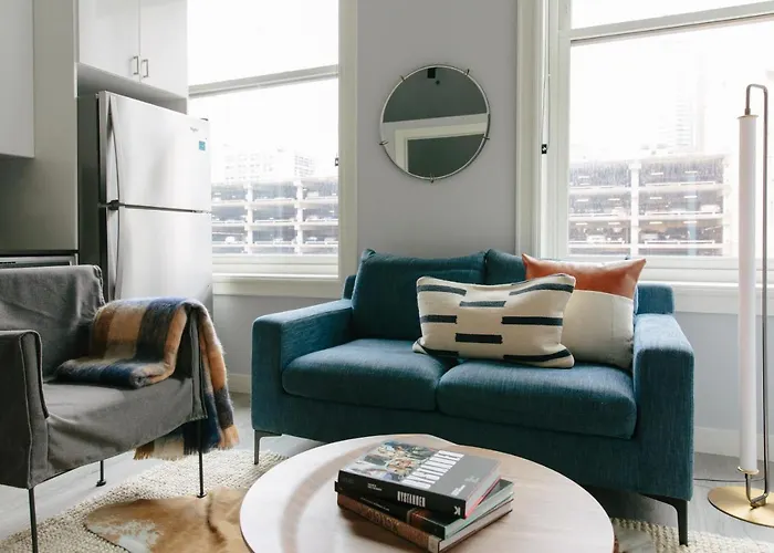 The Plymouth Luxury Suites By Sonder Aparthotel Chicago