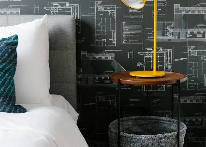 Aparthotel The Plymouth Luxury Suites By Sonder