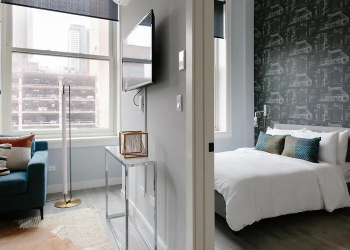 The Plymouth Luxury Suites By Sonder *